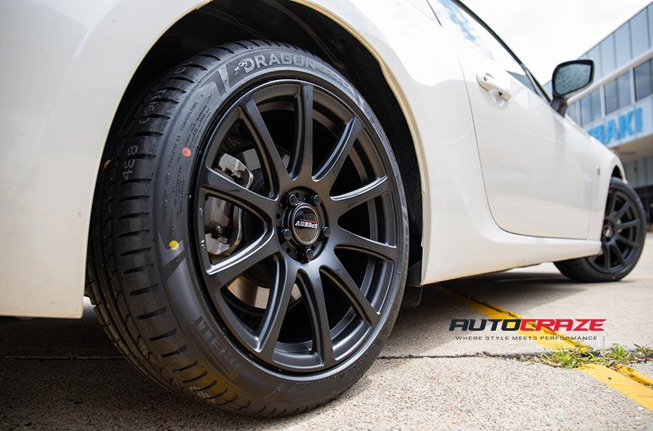 TOYOTA-86-CARBINE-BLACK-SUEDE